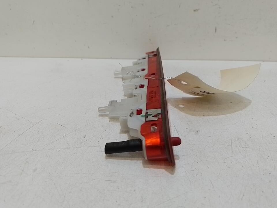 Feu arriere stop central CITROEN C3 3 PHASE 1 Diesel - 1