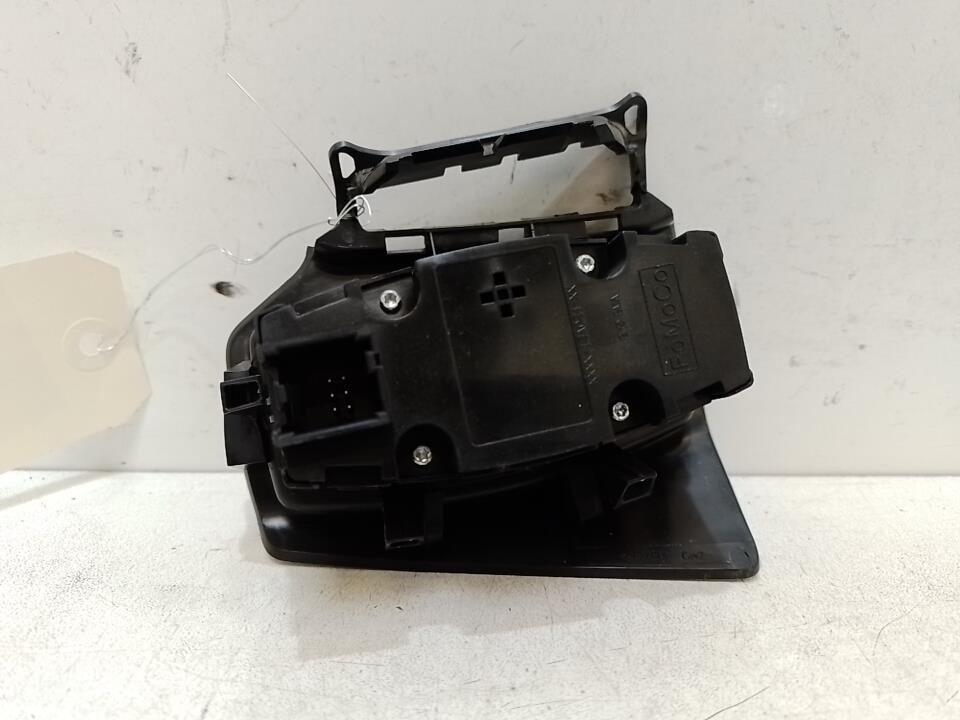 Commande de phare FORD FOCUS 3 PHASE 2 Diesel - 1