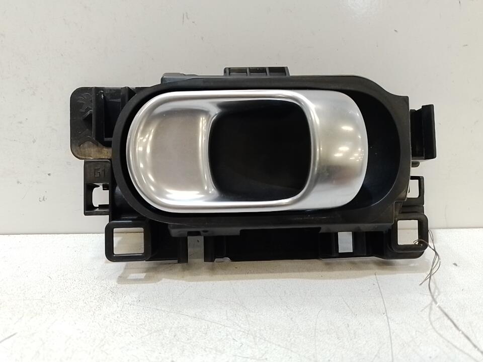 Poignee interieur avant gauche CITROEN C3 3 PHASE 1 Diesel - 1