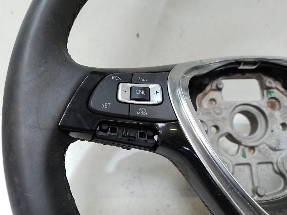 Volant VOLKSWAGEN POLO 6 Essence - 1