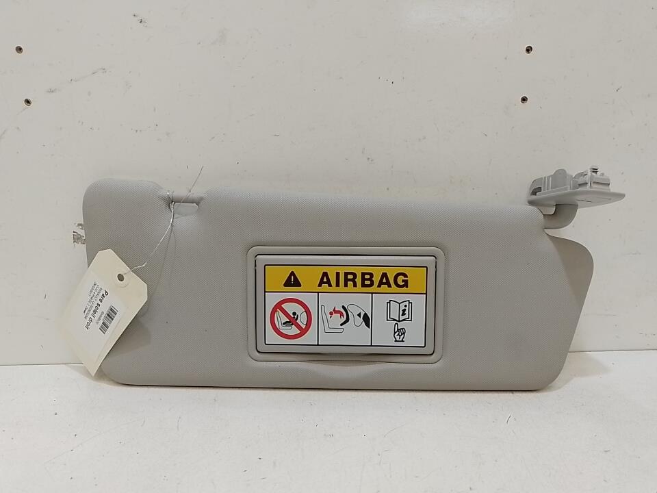 Pare soleil droit RENAULT CLIO 4 PHASE 2 Diesel - 1