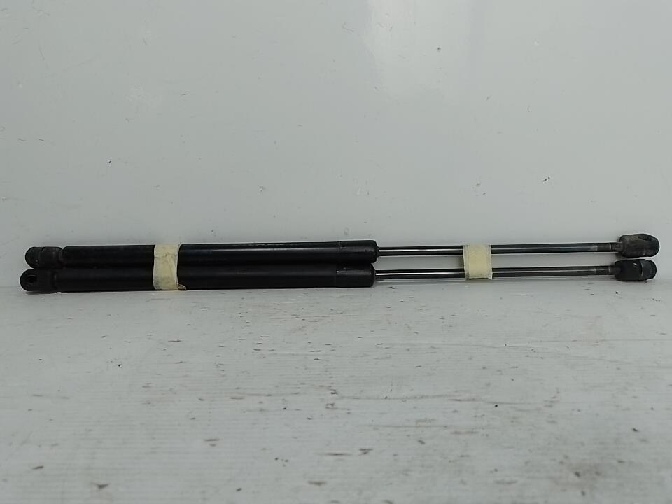 Verin de coffre NISSAN MICRA 3 PHASE 1 Essence - 1
