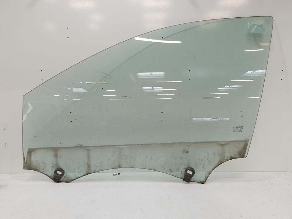 Vitre avant gauche RENAULT CLIO 3 PHASE 2 BREAK Diesel - 1