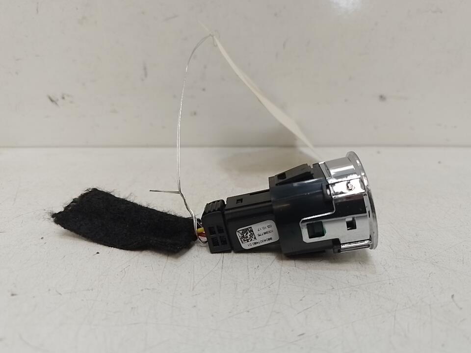 Bouton de demarrage PEUGEOT 3008 2 PHASE 1 Diesel - 1