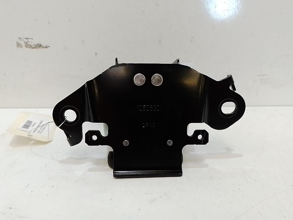 Ceinture arriere centrale SUZUKI SPLASH Essence - 1