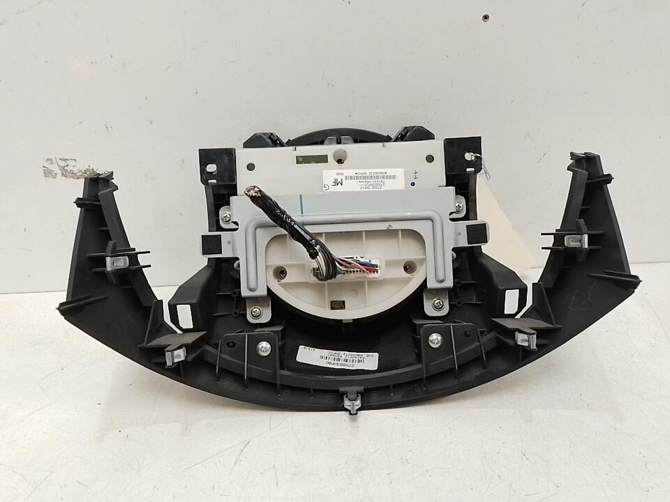 Commande chauffage NISSAN MICRA 4 PHASE 2 Essence - 1