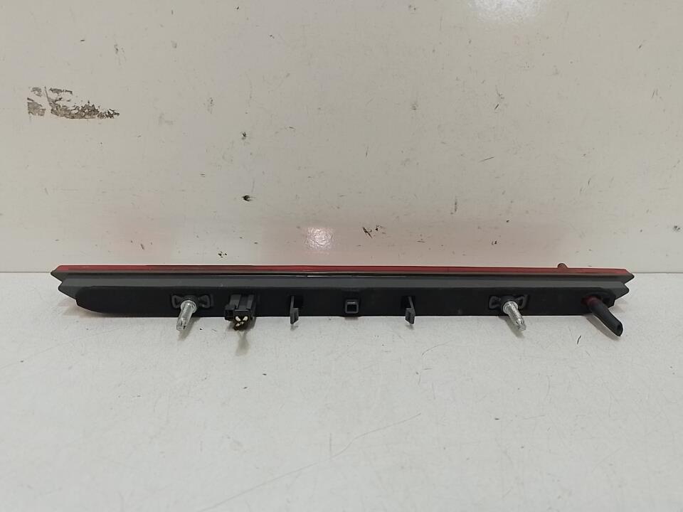 Feu arriere stop central PEUGEOT 3008 2 PHASE 1 Diesel - 1