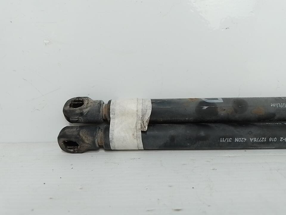 Verin de coffre SUZUKI SPLASH Essence - 1