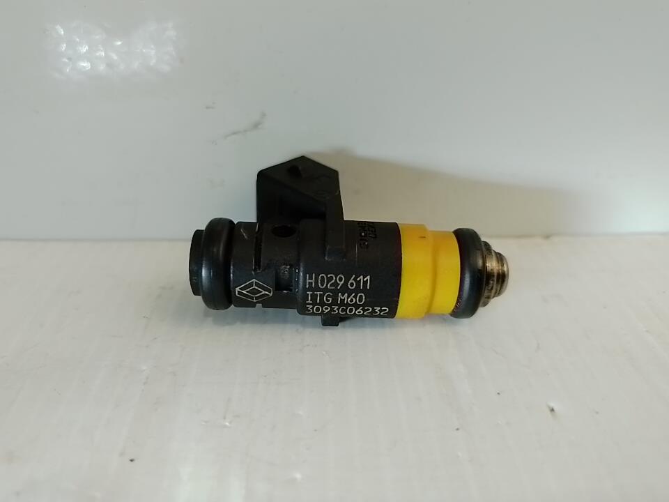 Injecteurs RENAULT CLIO 2 PHASE 2 Essence - 1