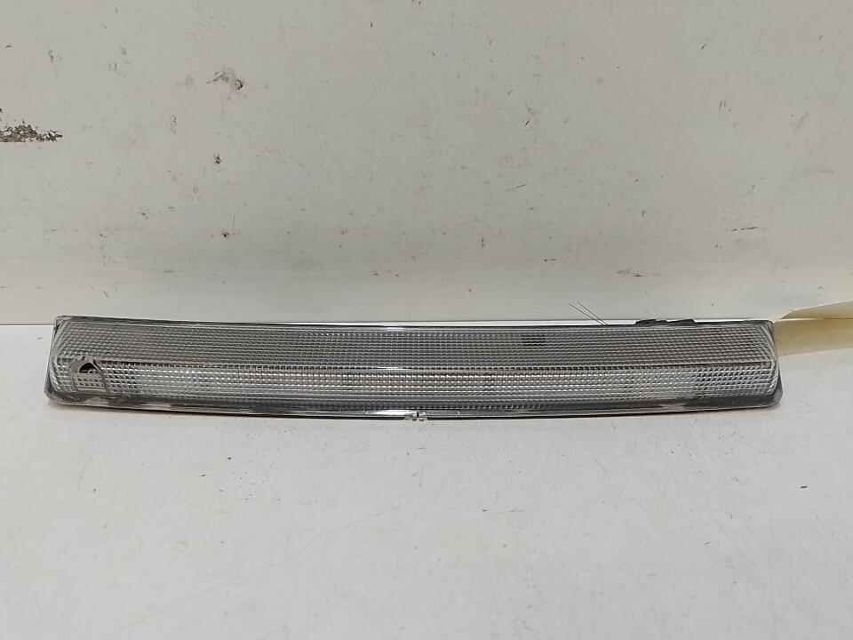 Feu arriere stop central PEUGEOT 208 2 Essence - 1