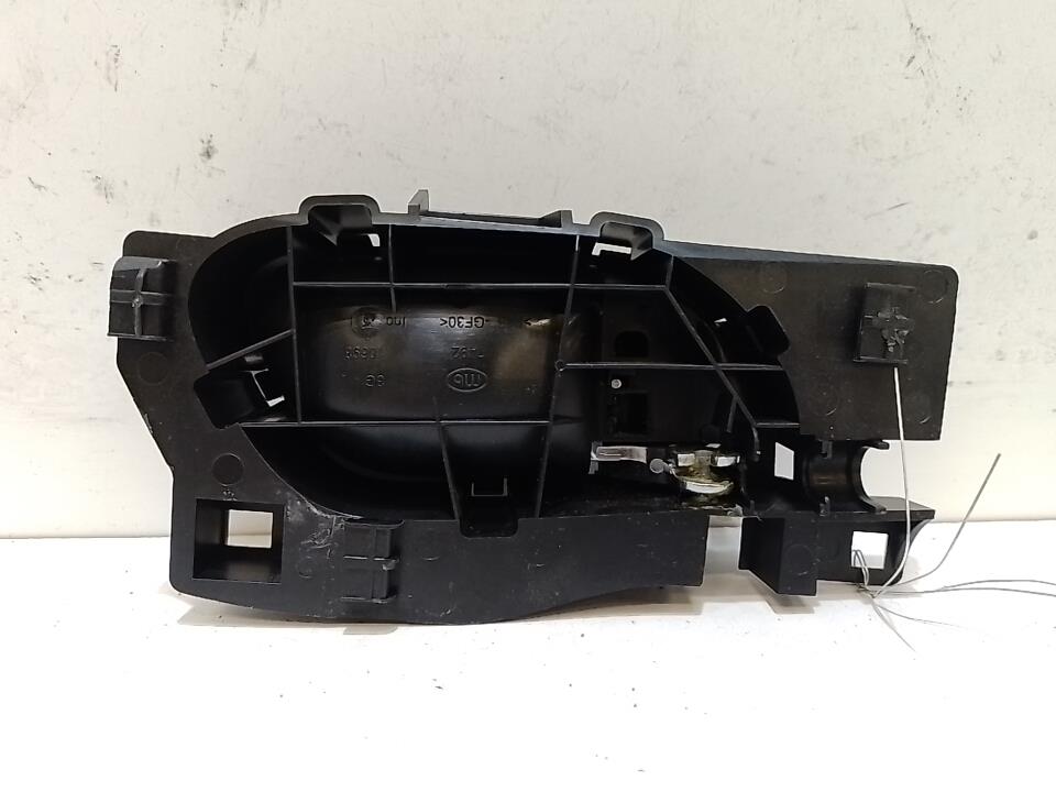 Poignee interieur avant gauche CITROEN C4 2 PHASE 1 Diesel - 1