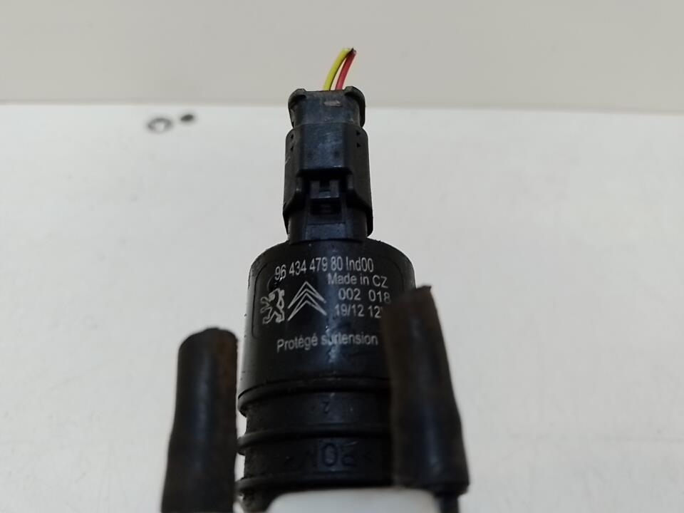 Pompe lave glace avant CITROEN DS5 PHASE 1 Diesel - 1