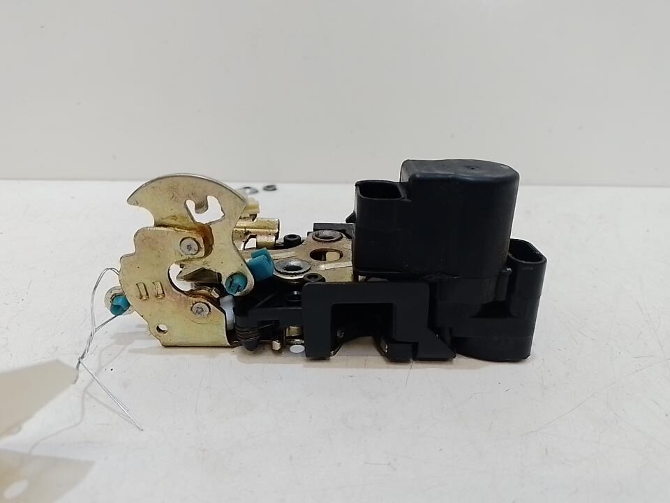 Serrure avant droit DAEWOO REZZO Essence - 1