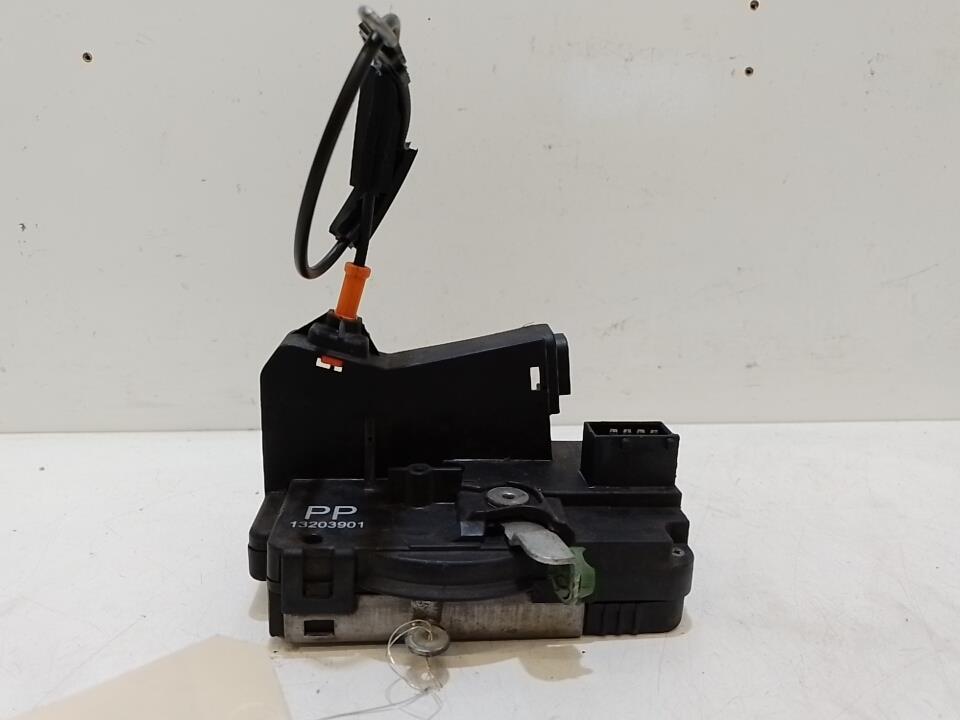 Serrure avant gauche OPEL CORSA C PHASE 2 Diesel - 1