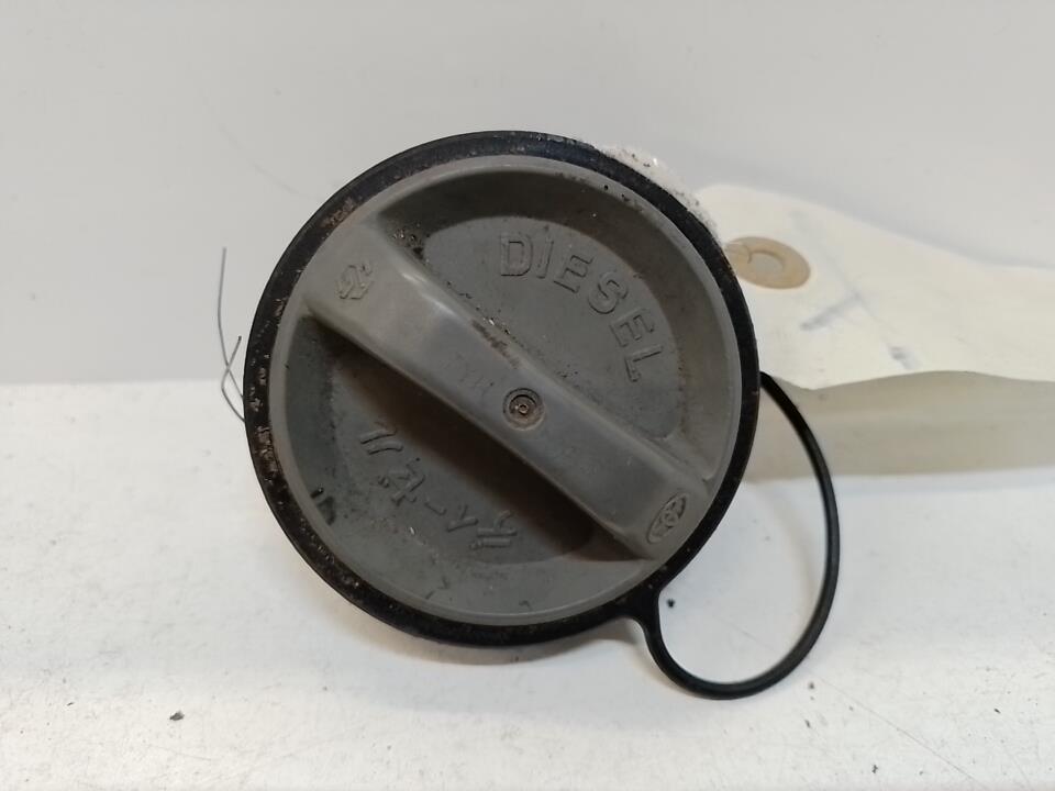 Bouchon de carburant TOYOTA RAV4 2 PHASE 1 Diesel - 1
