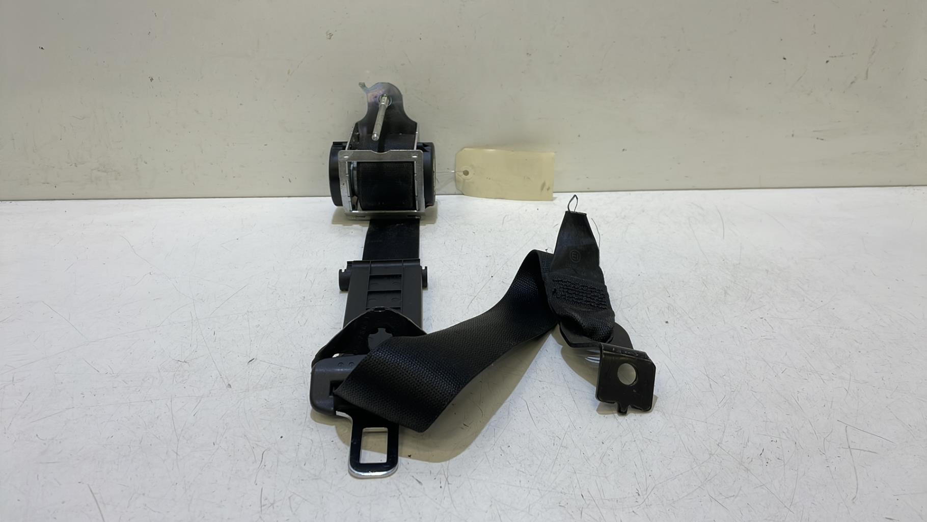 Ceinture avant droit OPEL ASTRA H PHASE 1 BREAK Diesel - 1