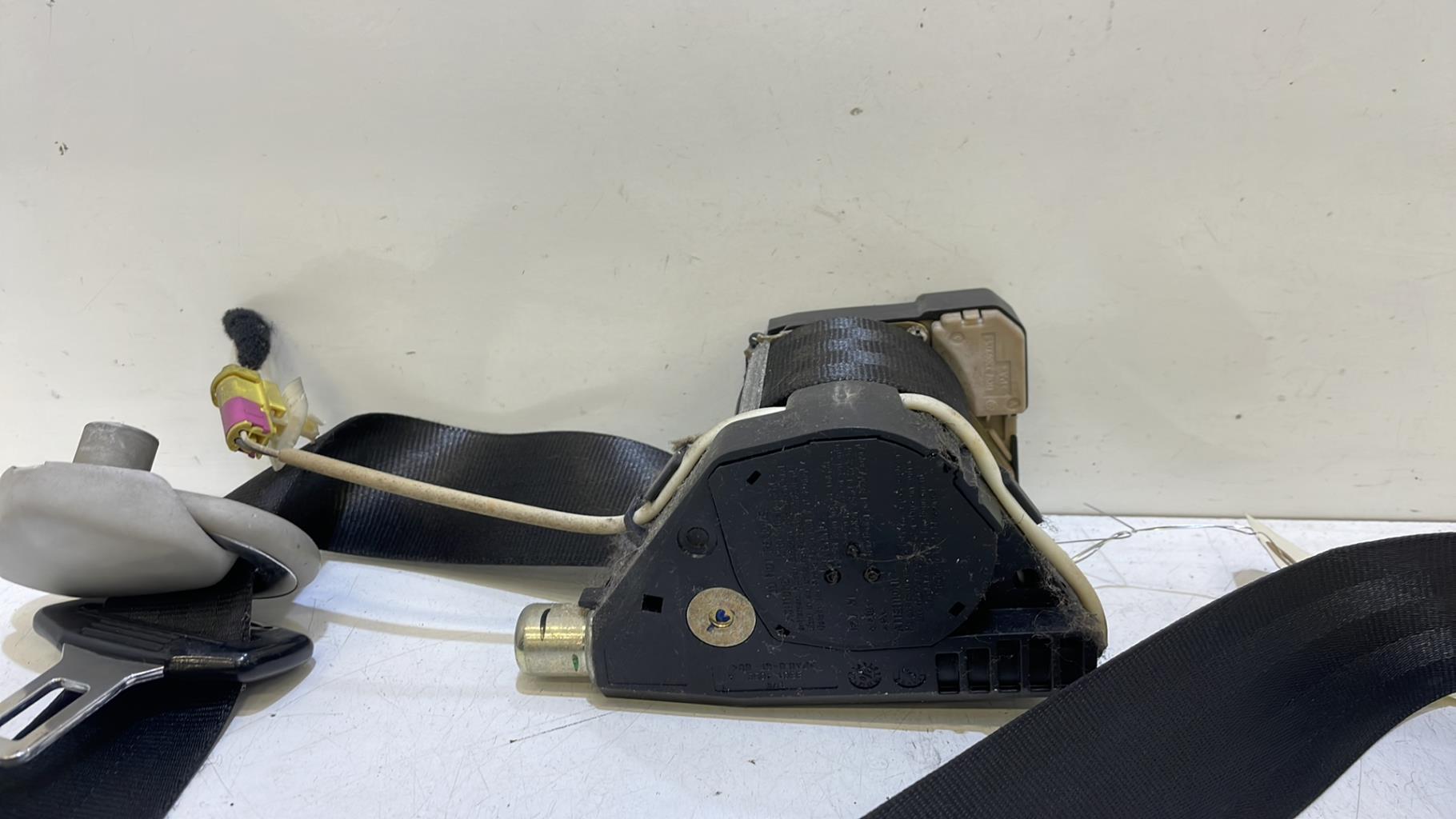 Ceinture avant gauche VOLKSWAGEN GOLF 4 Diesel - 1