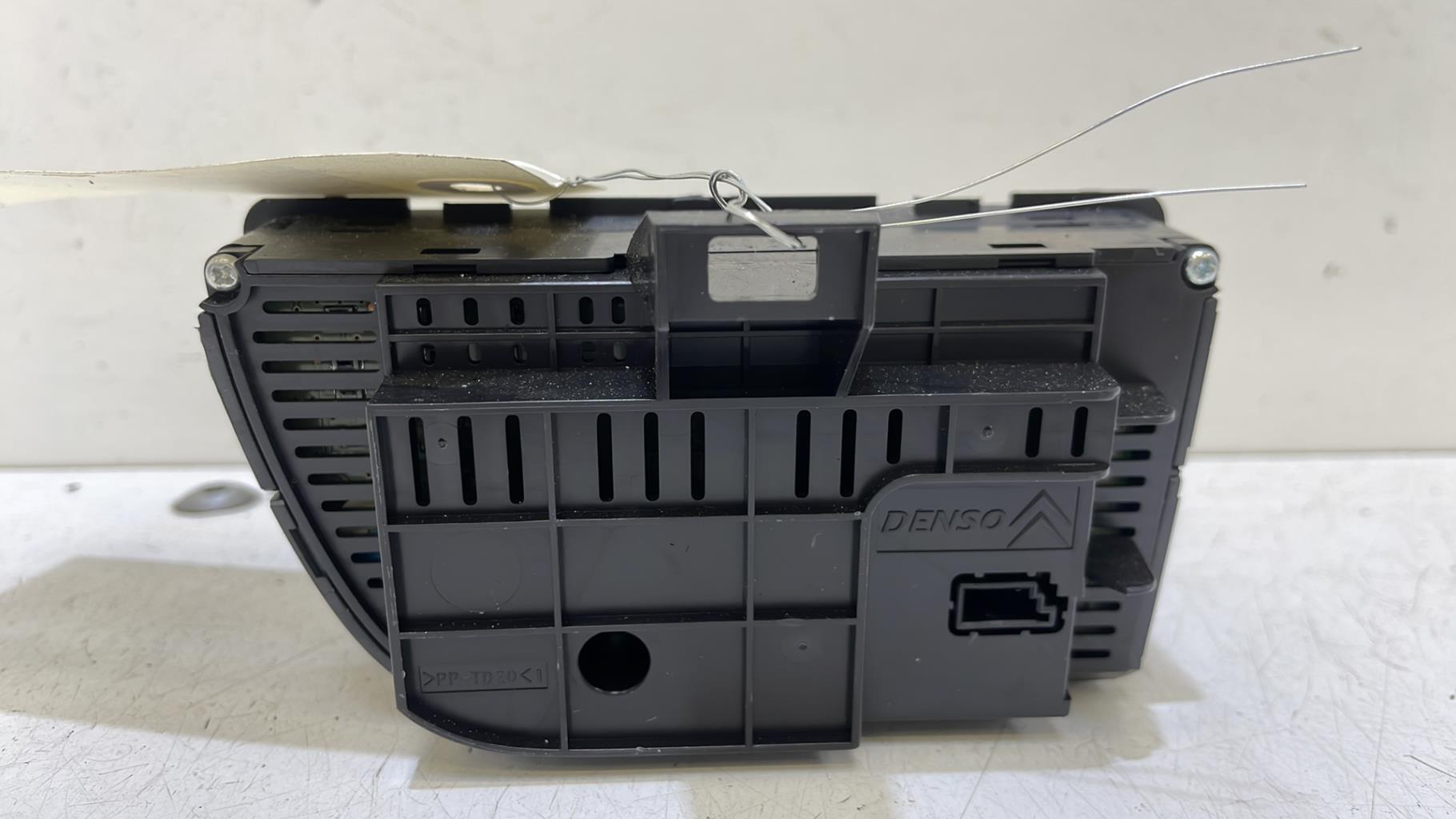 Commande chauffage CITROEN C4 PICASSO 1 Diesel - 1