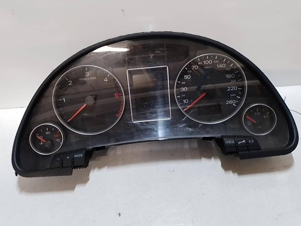 Compteur AUDI A4 2 AVANT PHASE 2 BREAK Diesel - 1