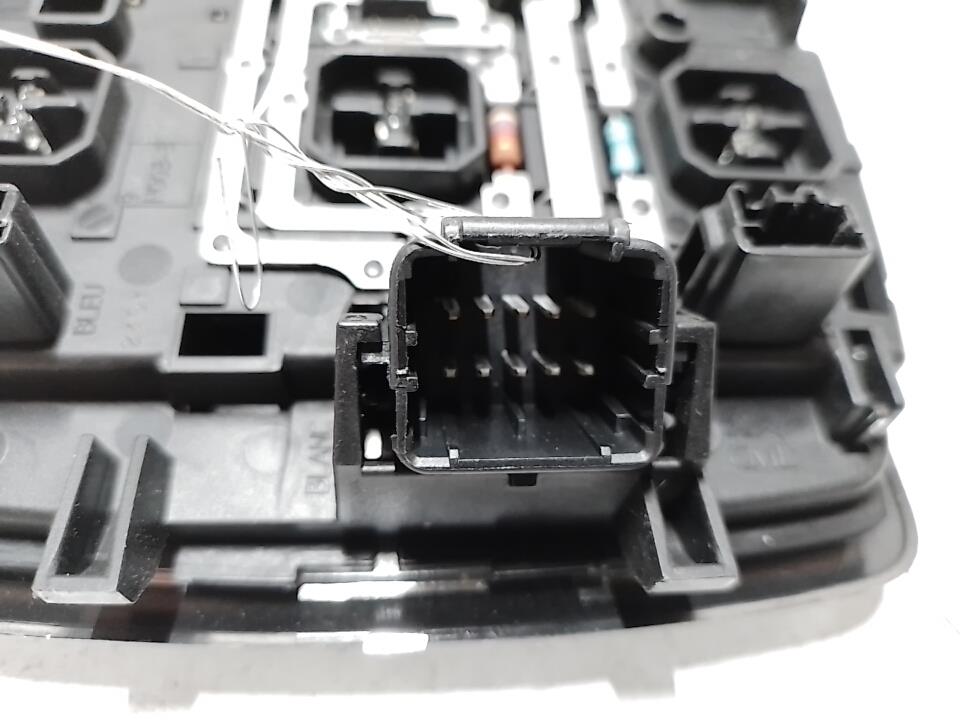 Eclairage de plafonnier PEUGEOT 508 1 PHASE 1 Diesel - 1