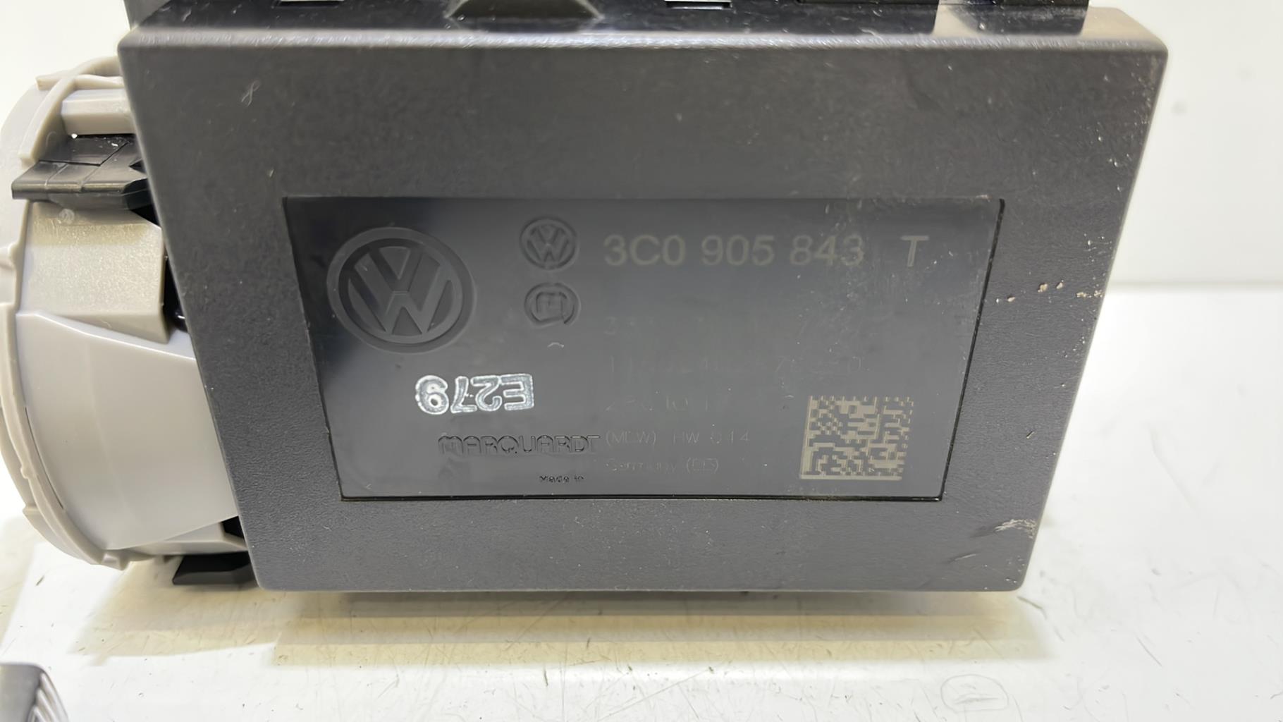 Neiman VOLKSWAGEN PASSAT 6 BREAK Diesel - 1