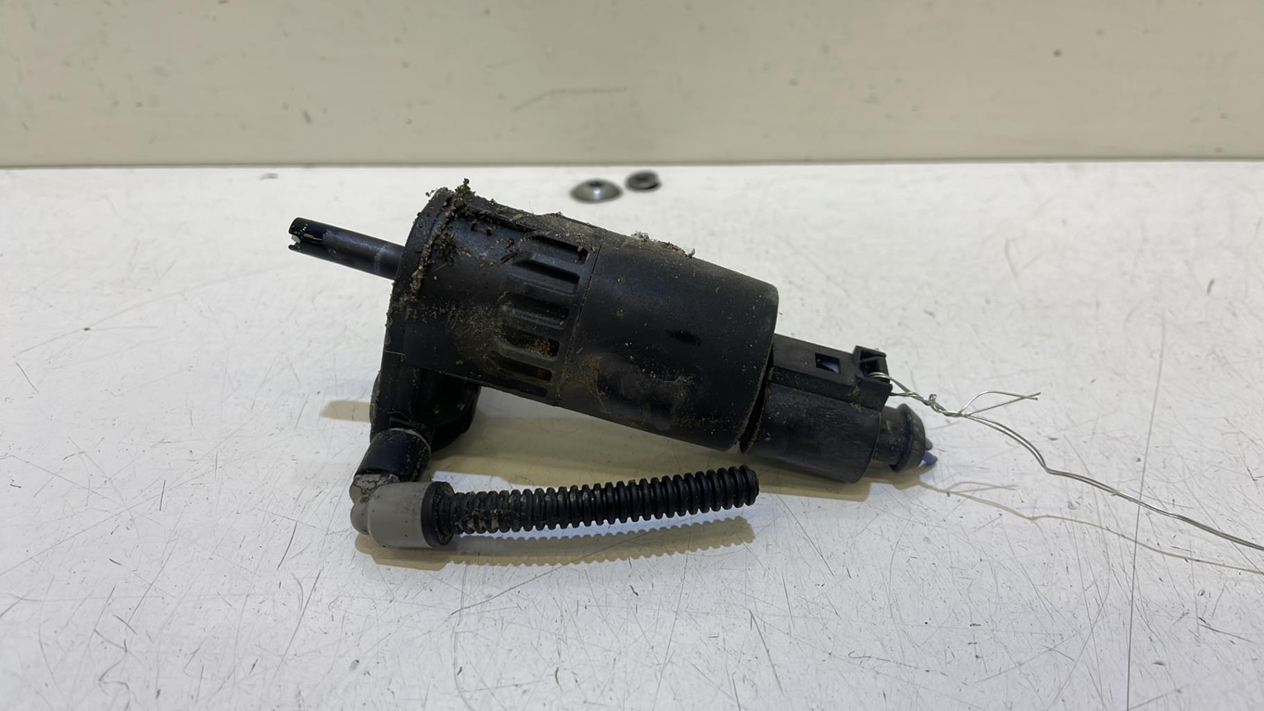 Pompe lave glace avant OPEL ASTRA J PHASE 1 Diesel - 1