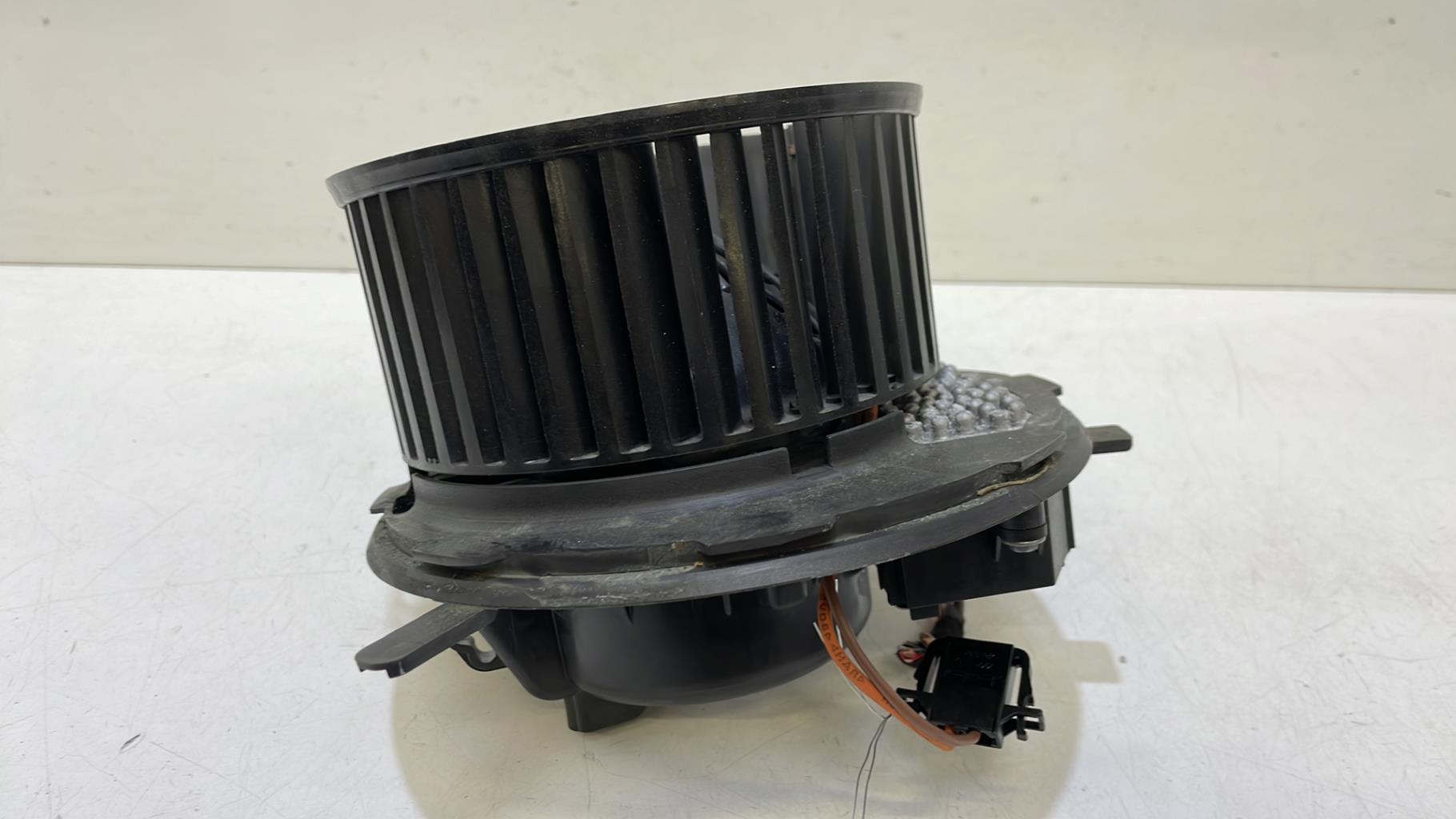 Ventilateur chauffage VOLKSWAGEN PASSAT 6 BREAK Diesel - 1