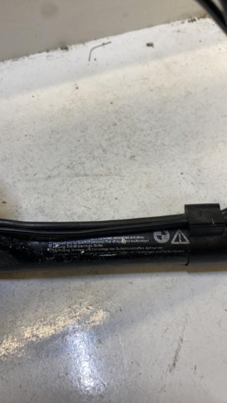 Attache ceinture avant droit BMW X1 E84 PHASE 2 Diesel - 1