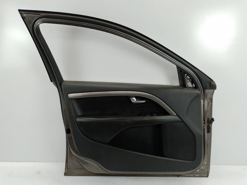 Porte avant gauche VOLVO V 70 2 PHASE 1 BREAK Diesel - 1