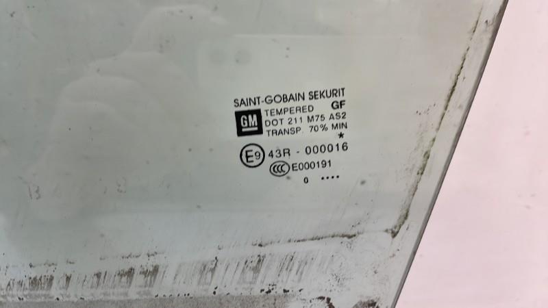 Vitre avant gauche OPEL MERIVA B PHASE 1 Diesel - 1