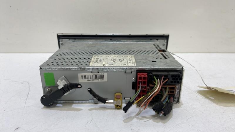 Autoradio d'origine AUDI A4 2 AVANT PHASE 2 BREAK Diesel - 1