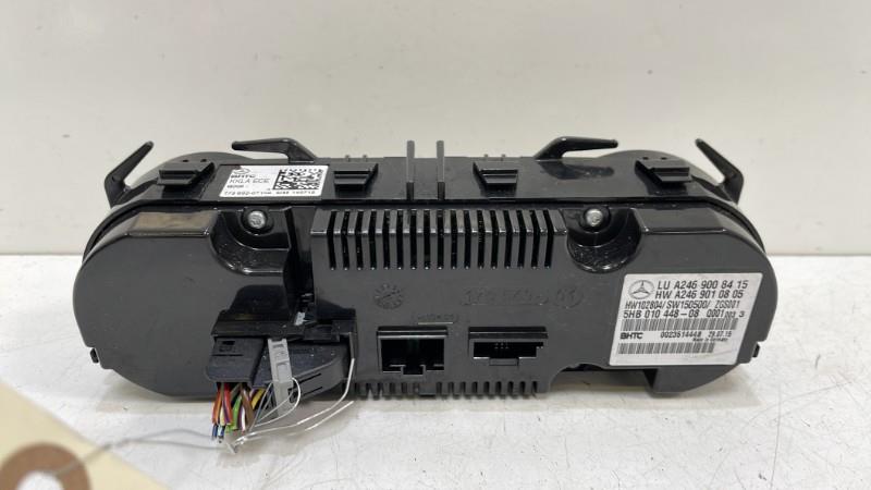Commande chauffage MERCEDES CLASSE CLA 117 SHOOTING BREAK Diesel - 1