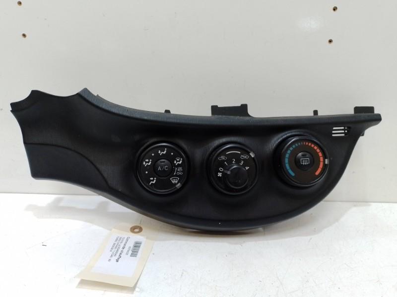 Commande chauffage TOYOTA YARIS 3 PHASE 1 Diesel - 1