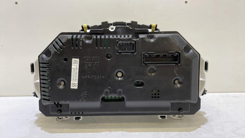 Compteur TOYOTA YARIS 3 PHASE 1 Diesel - 1