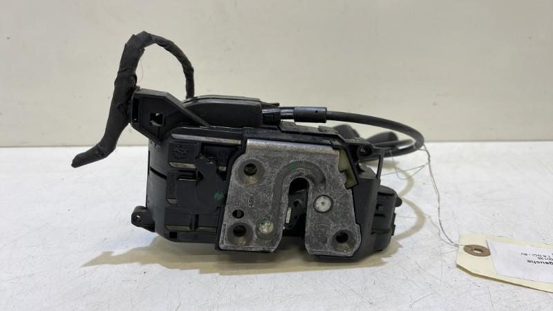 Serrure arriere gauche RENAULT SCENIC 3 PHASE 1 Diesel - 1