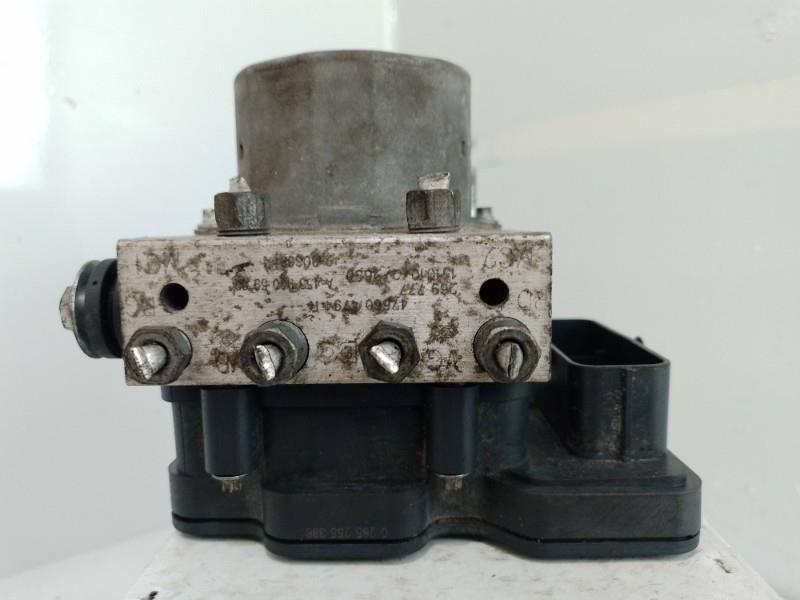 Bloc ABS (freins anti-blocage) RENAULT TWINGO 3 PHASE 1 Essence - 1