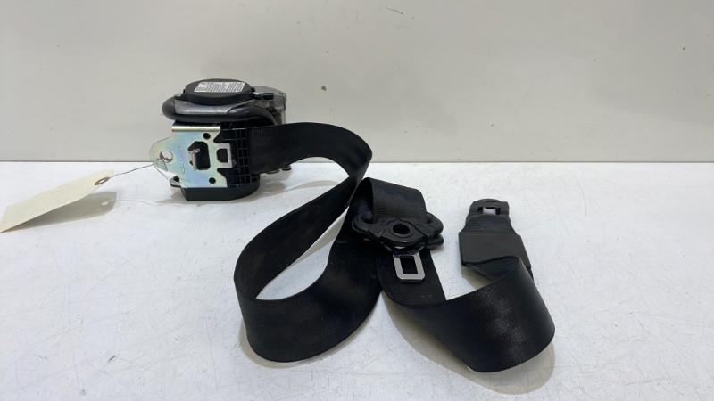 Ceinture avant droit AUDI A6 3 PHASE 1 Diesel - 1