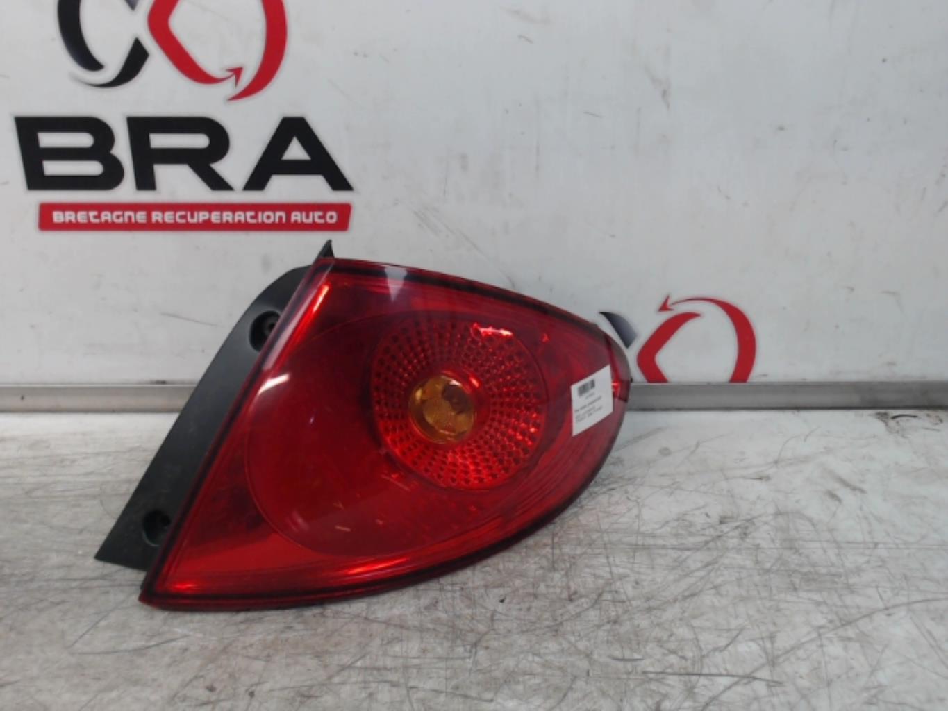 Fanale posteriore principale destro (luci) SEAT TOLEDO 3 Diésel - 1