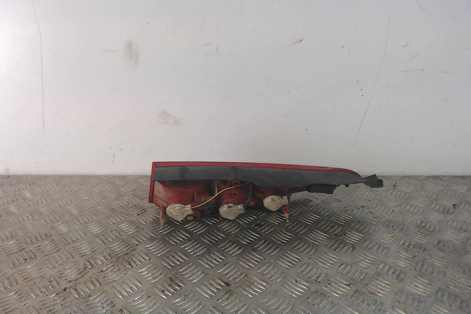 Fanale posteriore principale destro (luci) CITROEN C5 1 PHASE 2 BREAK Diésel - 1