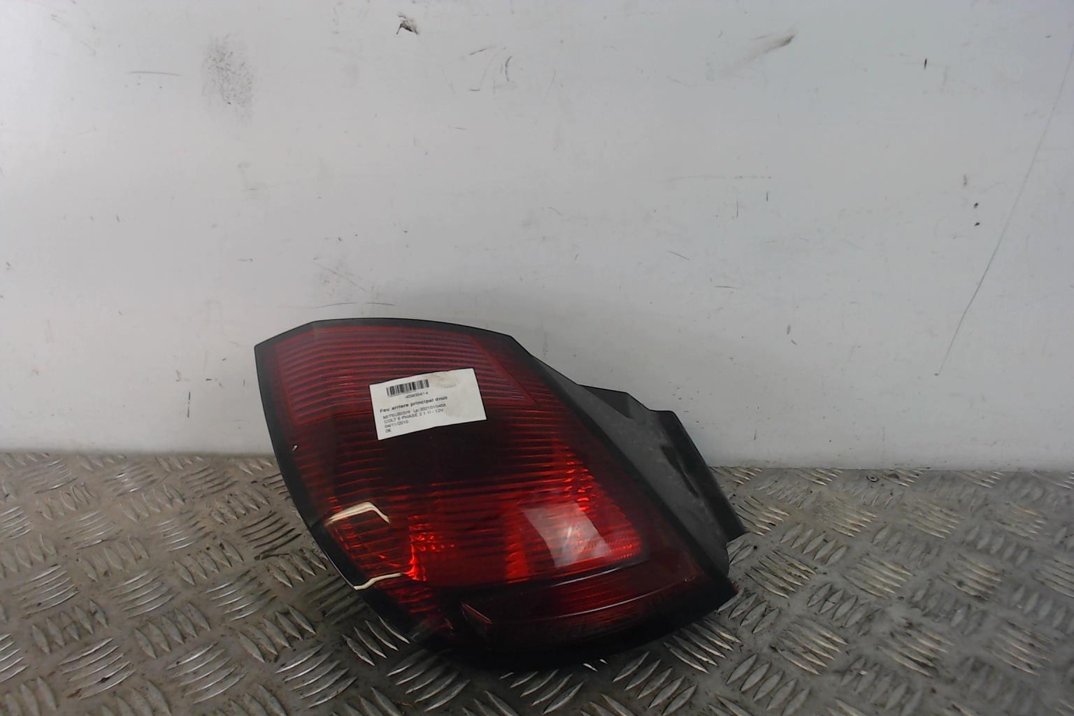 Fanale posteriore principale destro (luci) MITSUBISHI COLT 6 PHASE 2 Gasolina - 1
