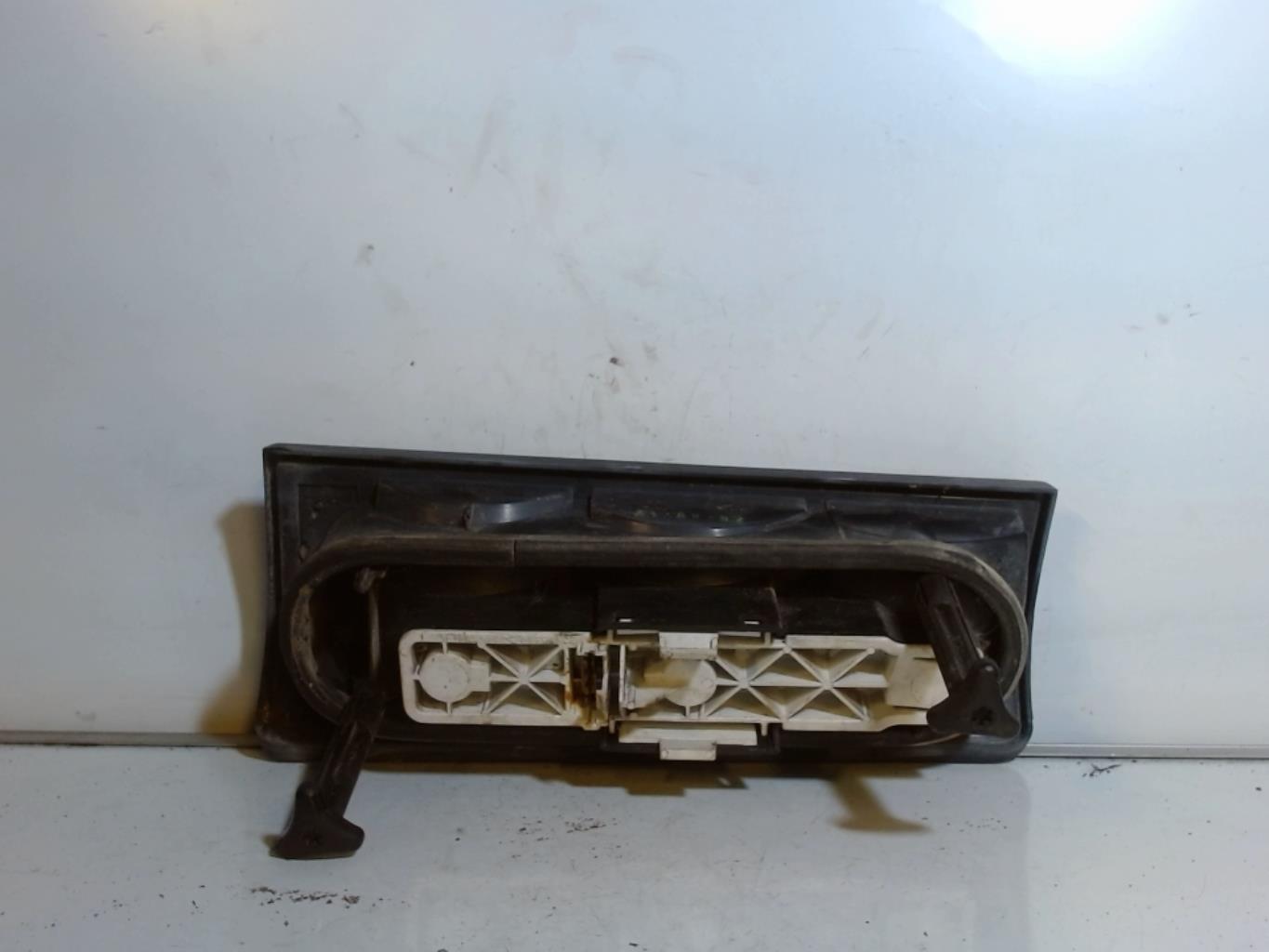 Fanale posteriore principale sinistro (luci) RENAULT EXPRESS PHASE 1 Gasolina - 1