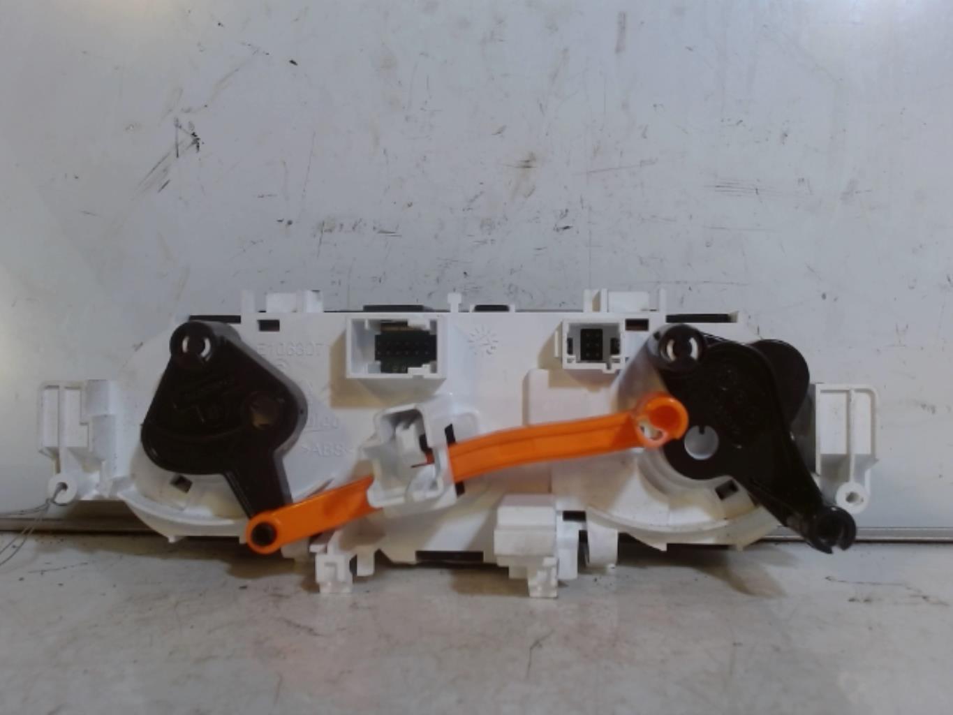 Commande chauffage PEUGEOT 208 1 PHASE 2 Diesel - 1