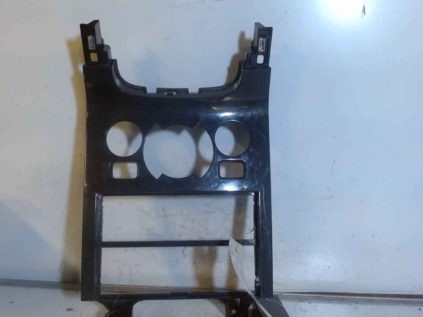 Consolle centrale (interno in plastica) PEUGEOT 3008 1 PHASE 1 Diésel - 1