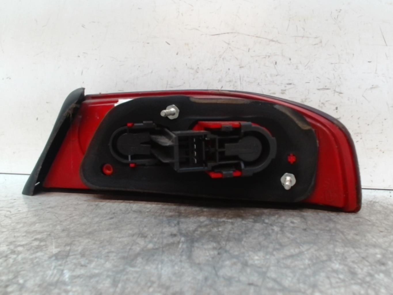 Fanale posteriore principale sinistro (luci) ALFA ROMEO 159 Diésel - 1