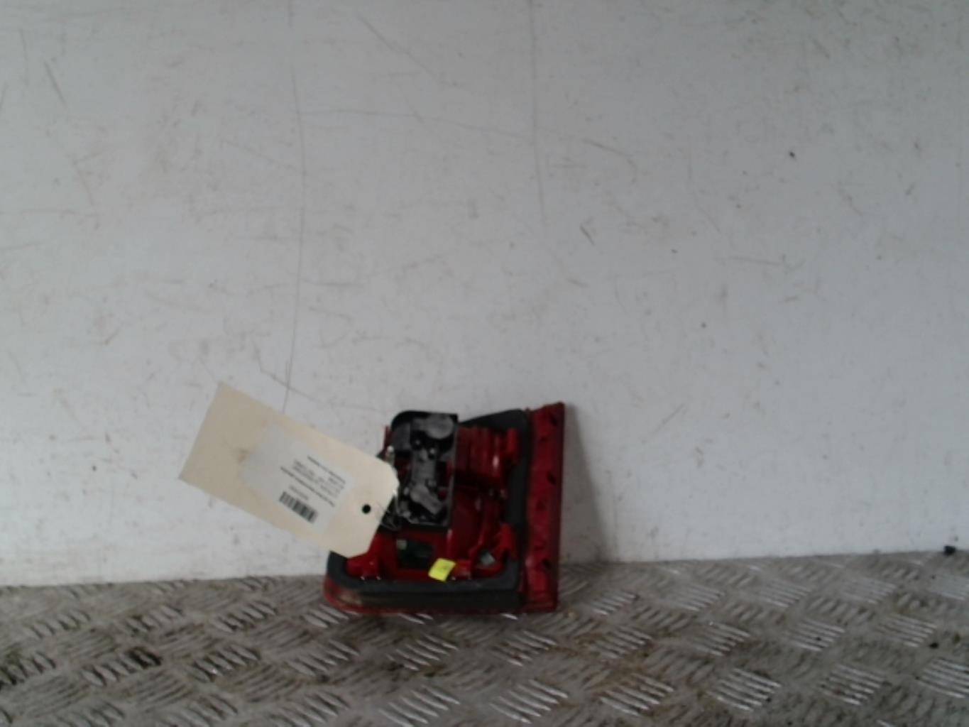 Feu arriere secondaire gauche (feux) CITROEN C5 2 Diesel - 1