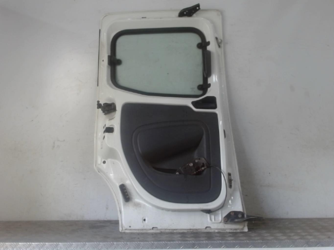 Porte laterale gauche CITROEN NEMO Essence - 1