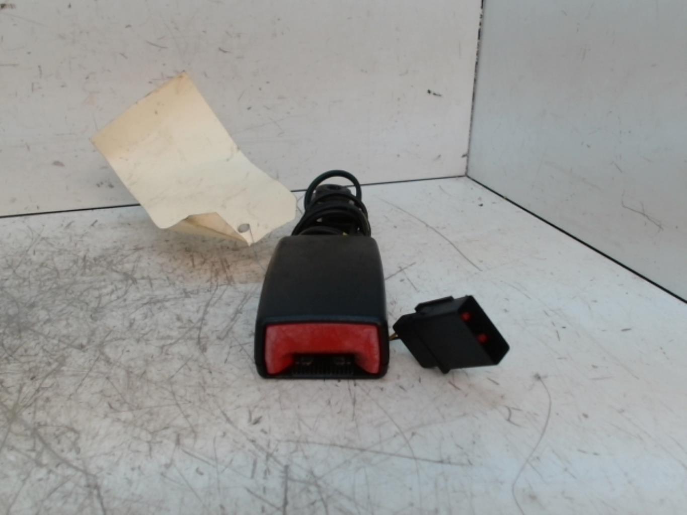 Aggancio cintura sicurezza anteriore destro ALFA ROMEO MITO PHASE 1 Diésel - 1