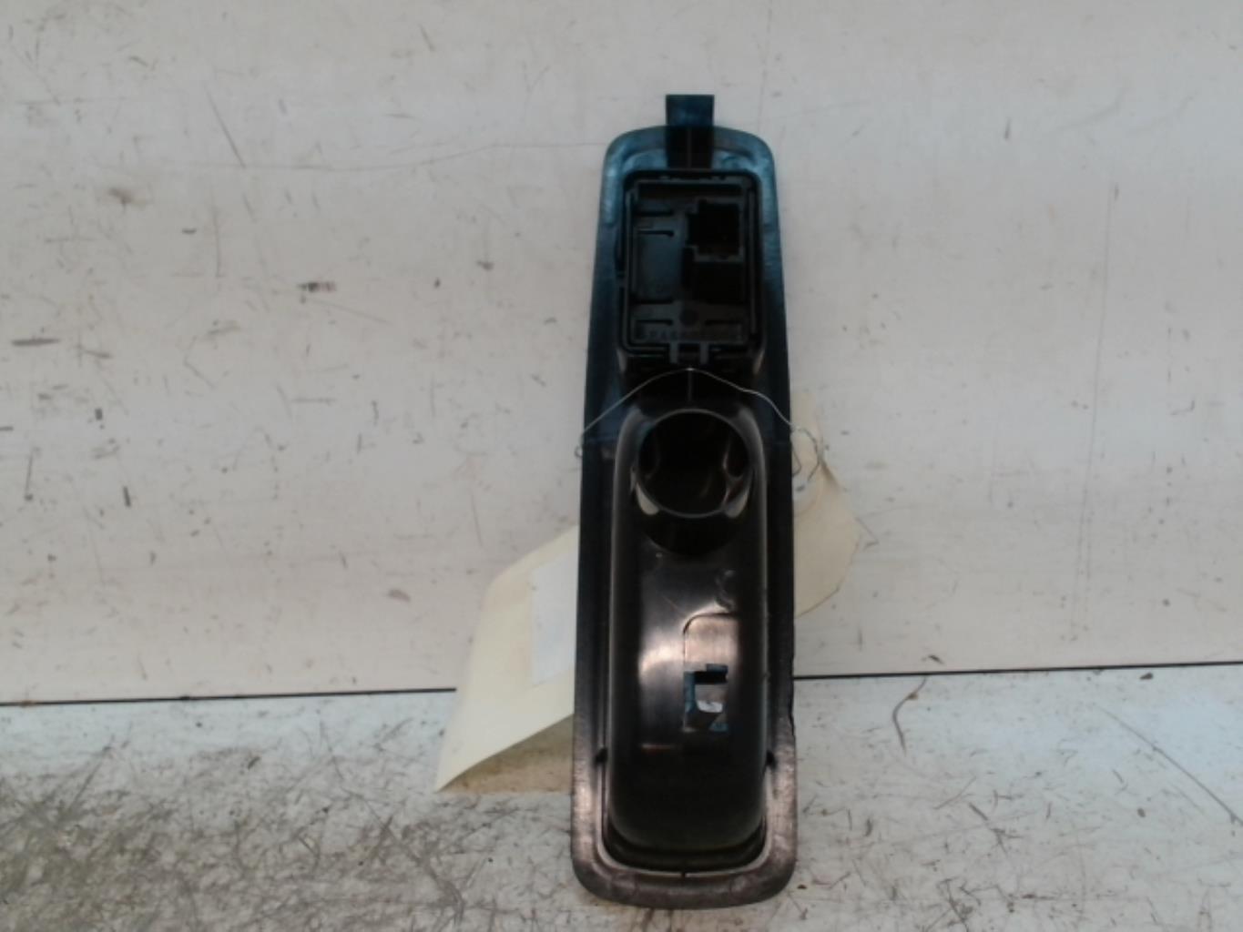 Interruttore lavacristalli posteriore destro RENAULT SCENIC 3 PHASE 1 Diésel - 1