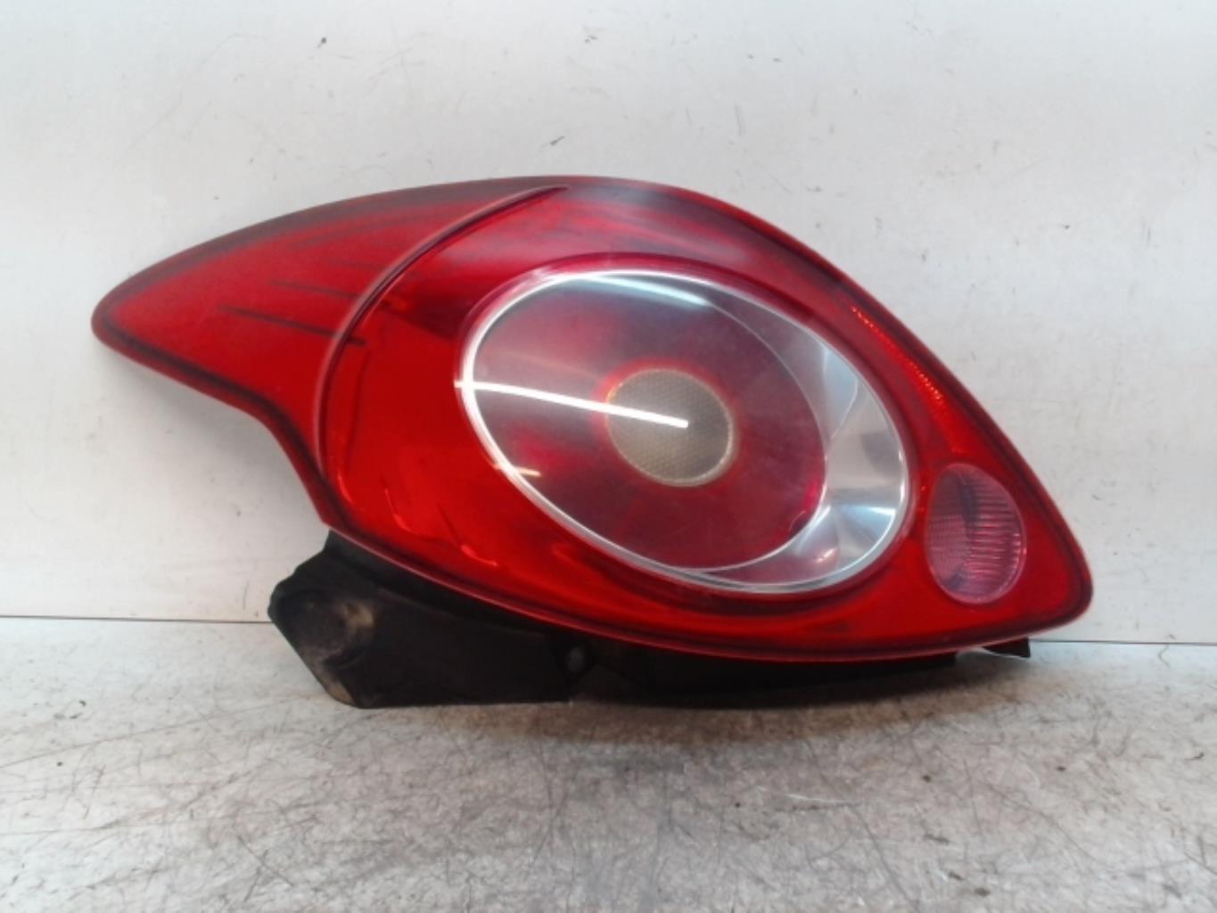 Fanale posteriore principale destro (luci) FORD KA 2 PHASE 2 Diésel - 1
