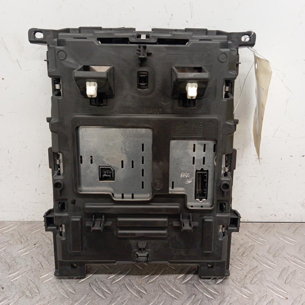 Ecran GPS RENAULT MEGANE 4 PHASE 1 Diesel - 1